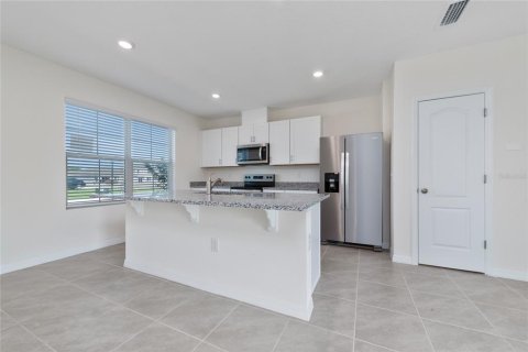 Adosado en alquiler en Kissimmee, Florida, 3 dormitorios, 144.93 m2 № 2238531 - foto 3