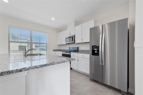 Adosado en alquiler en Kissimmee, Florida, 3 dormitorios, 144.93 m2 № 2238531 - foto 5