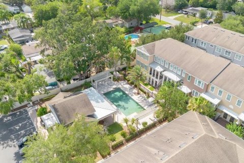 Adosado en venta en Orlando, Florida, 3 dormitorios, 202.62 m2 № 2102450 - foto 30