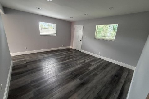 Copropriété à louer à Pompano Beach, Floride: 2 chambres, 78.5 m2 № 2250926 - photo 14