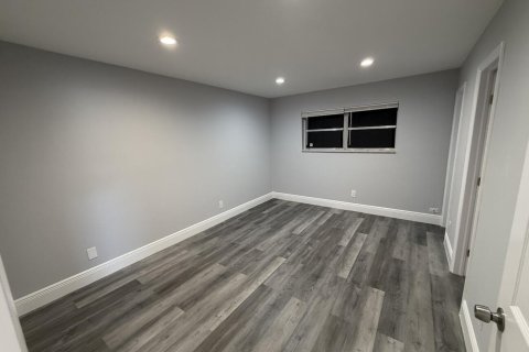 Copropriété à louer à Pompano Beach, Floride: 2 chambres, 78.5 m2 № 2250926 - photo 9