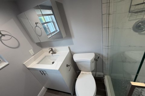Copropriété à louer à Pompano Beach, Floride: 2 chambres, 78.5 m2 № 2250926 - photo 13