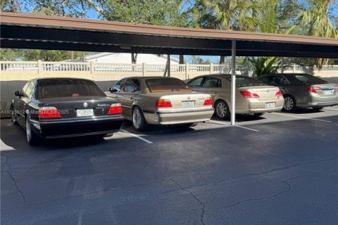 Condominio en venta en Bradenton, Florida, 2 dormitorios, 97.55 m2 № 1984923 - foto 3