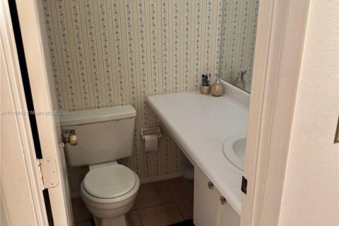 Condominio en venta en Bradenton, Florida, 2 dormitorios, 97.55 m2 № 1984923 - foto 8