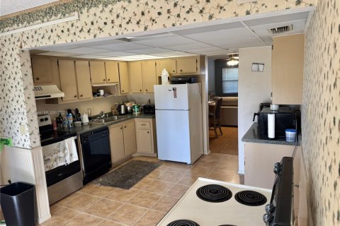 Condominio en venta en Bradenton, Florida, 2 dormitorios, 97.55 m2 № 1984923 - foto 14