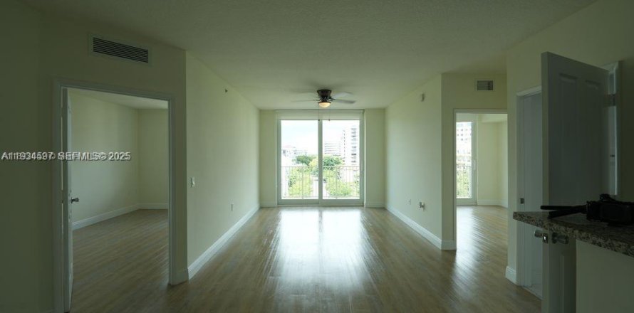 Квартира в Майами, Флорида 2 спальни, 23539.8м2 № 1993139