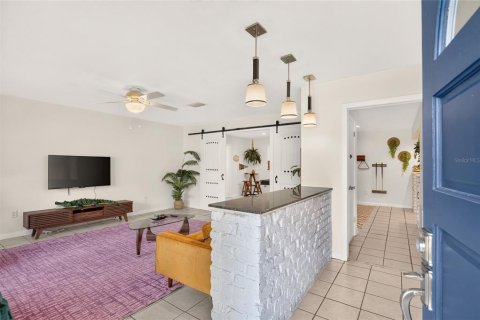 Casa en venta en Gainesville, Florida, 4 dormitorios, 175.21 m2 № 2387401 - foto 5