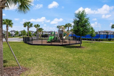 Casa en venta en Orlando, Florida, 3 dormitorios, 159.05 m2 № 1908657 - foto 20
