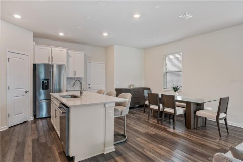 Casa en venta en Orlando, Florida, 3 dormitorios, 159.05 m2 № 1908657 - foto 7