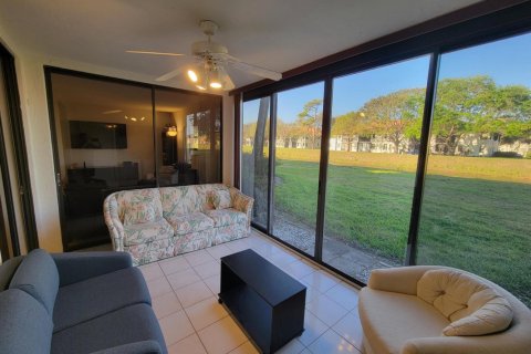 Copropriété à louer à Boynton Beach, Floride: 2 chambres, 105.07 m2 № 1076940 - photo 1