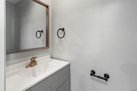 Touwnhouse à vendre à Sarasota, Floride: 2 chambres, 124.77 m2 № 1589706 - photo 8