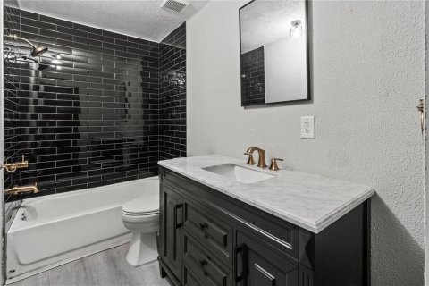 Touwnhouse à vendre à Sarasota, Floride: 2 chambres, 124.77 m2 № 1589706 - photo 20