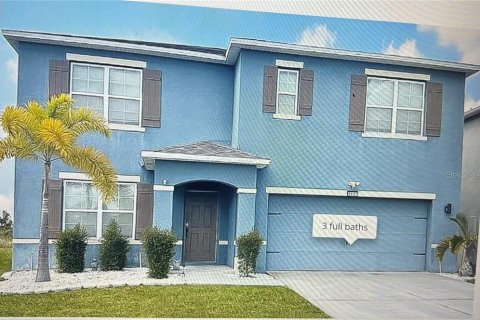 House in Lakeland, Florida 5 bedrooms, 243.03 sq.m. № 2334295