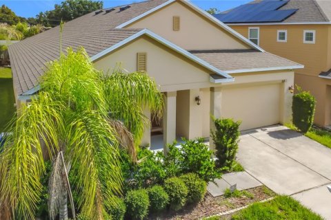 House in Groveland, Florida 4 bedrooms, 184.88 sq.m. № 2237429 - photo 3