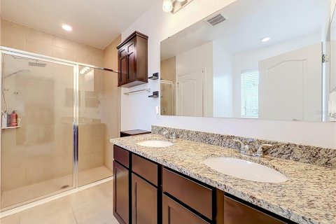 House in Groveland, Florida 4 bedrooms, 184.88 sq.m. № 2237429 - photo 27