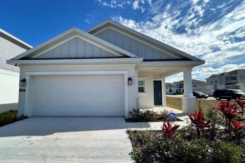 Casa en Davenport, Florida 3 dormitorios, 133.78 m2 № 2380885