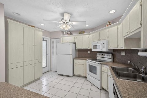 Copropriété à vendre à Royal Palm Beach, Floride: 2 chambres, 100.33 m2 № 2175334 - photo 18
