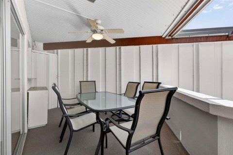 Copropriété à vendre à Royal Palm Beach, Floride: 2 chambres, 100.33 m2 № 2175334 - photo 8