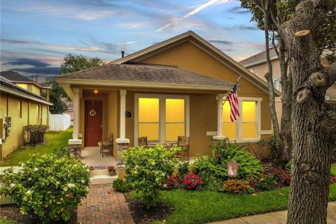 House in Winter Garden, Florida 3 bedrooms, 153.29 sq.m. № 1679315 - photo 1