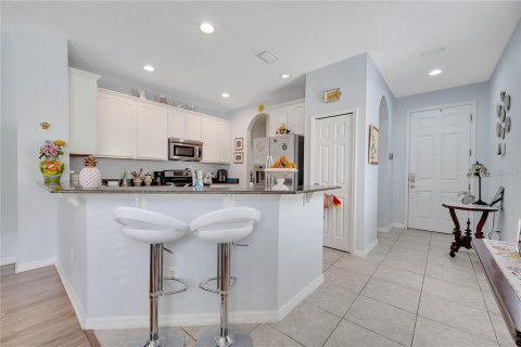 House in Winter Garden, Florida 3 bedrooms, 153.29 sq.m. № 1679315 - photo 10