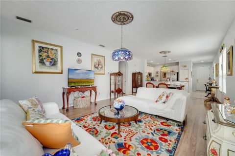 House in Winter Garden, Florida 3 bedrooms, 153.29 sq.m. № 1679315 - photo 21
