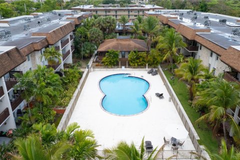 Condominio en venta en Miami, Florida, 1 dormitorio, 61.78 m2 № 2052657 - foto 21
