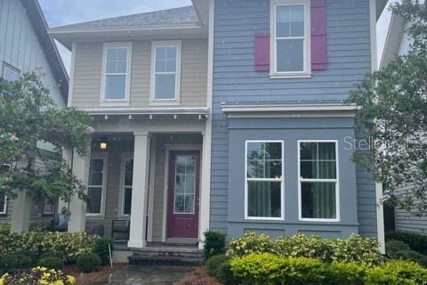 House in Orlando, Florida 5 bedrooms, 286.6 sq.m. № 1832958 - photo 1