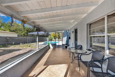 Casa en venta en Titusville, Florida, 4 dormitorios, 206.8 m2 № 1900076 - foto 21