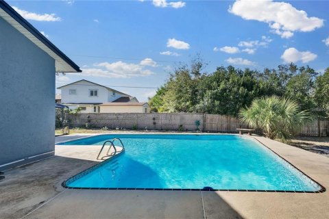 Casa en venta en Titusville, Florida, 4 dormitorios, 206.8 m2 № 1900076 - foto 24
