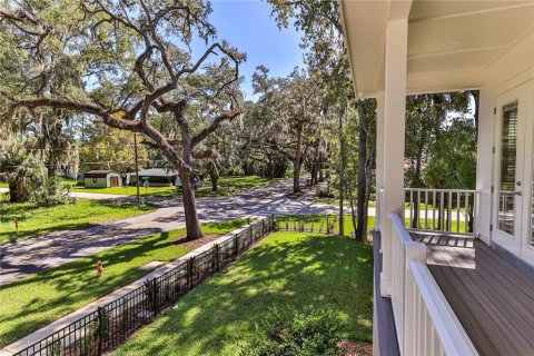 House in Crystal River, Florida 3 bedrooms, 156.08 sq.m. № 1910700 - photo 19
