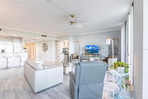 Condo in Punta Gorda, Florida, 3 bedrooms  № 1740761 - photo 8