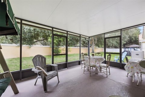 House in Orlando, Florida 4 bedrooms, 189.43 sq.m. № 2290949 - photo 26