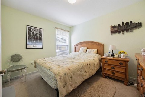 House in Orlando, Florida 4 bedrooms, 189.43 sq.m. № 2290949 - photo 22
