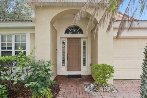 House in Orlando, Florida 4 bedrooms, 189.43 sq.m. № 2290949 - photo 3