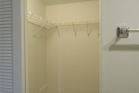 Villa ou maison à louer à Sarasota, Floride: 2 chambres, 120.87 m2 № 2106940 - photo 19