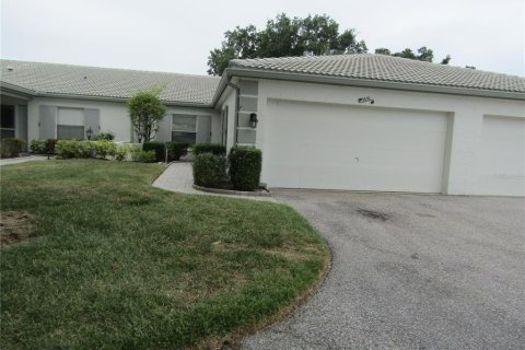 Villa ou maison à louer à Sarasota, Floride: 2 chambres, 120.87 m2 № 2106940 - photo 4