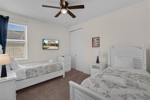 Casa en venta en Kissimmee, Florida, 8 dormitorios, 316.98 m2 № 1773886 - foto 12