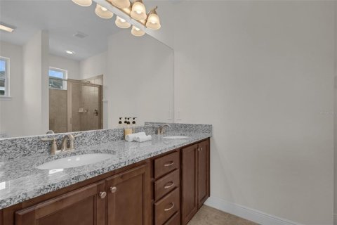 Casa en venta en Kissimmee, Florida, 8 dormitorios, 316.98 m2 № 1773886 - foto 21
