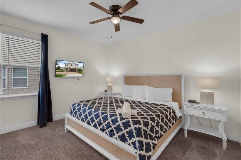 Casa en venta en Kissimmee, Florida, 8 dormitorios, 316.98 m2 № 1773886 - foto 14