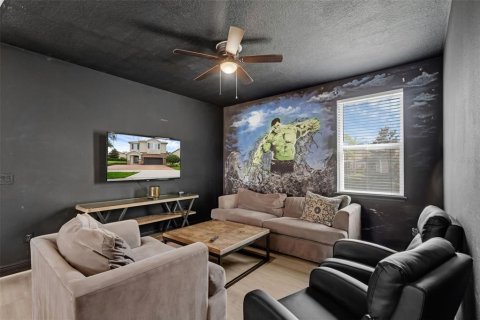 Casa en venta en Kissimmee, Florida, 8 dormitorios, 316.98 m2 № 1773886 - foto 24