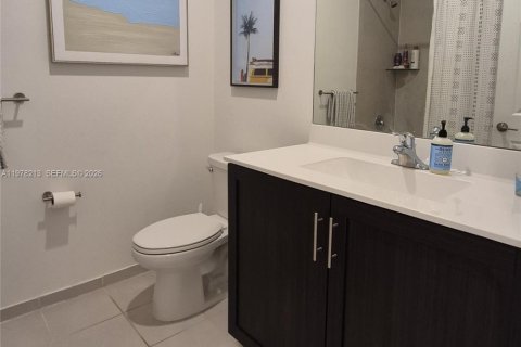 Купить таунхаус в Майами, Флорида 4 спальни, 165.18м2, № 2048081 - фото 13