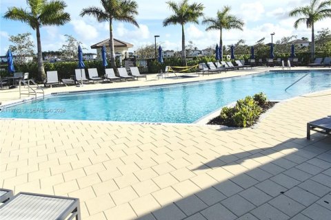 Купить таунхаус в Майами, Флорида 4 спальни, 165.18м2, № 2048081 - фото 20