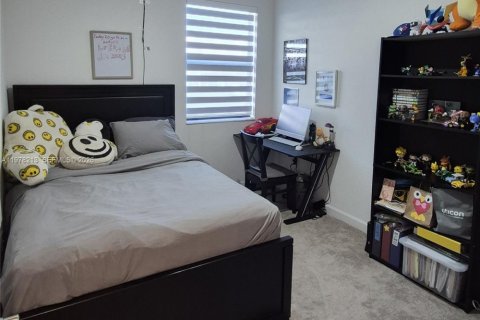 Купить таунхаус в Майами, Флорида 4 спальни, 165.18м2, № 2048081 - фото 12