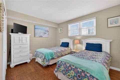 Condo in Clearwater, Florida, 2 bedrooms  № 2124815 - photo 21