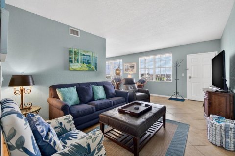 Condo in Clearwater, Florida, 2 bedrooms  № 2124815 - photo 5