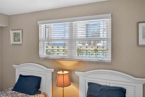 Condo in Clearwater, Florida, 2 bedrooms  № 2124815 - photo 20