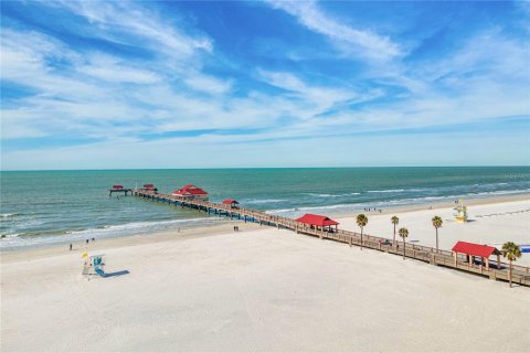 Condo in Clearwater, Florida, 2 bedrooms  № 2124815 - photo 30