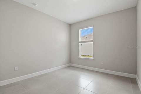 House in New Smyrna Beach, Florida 4 bedrooms, 299.24 sq.m. № 2208822 - photo 19