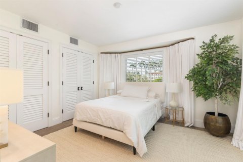 Casa en venta en Palm Beach, Florida, 4 dormitorios, 378.67 m2 № 2184923 - foto 16
