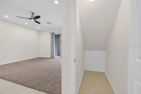 Townhouse in Riverview, Florida 3 bedrooms, 158.58 sq.m. № 2156519 - photo 9